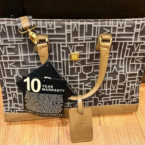 Diane Von Furstenberg Logo Large Fashion Laptop Tote Bag Olive & Camel 18x13x5 - Picture 1 of 12